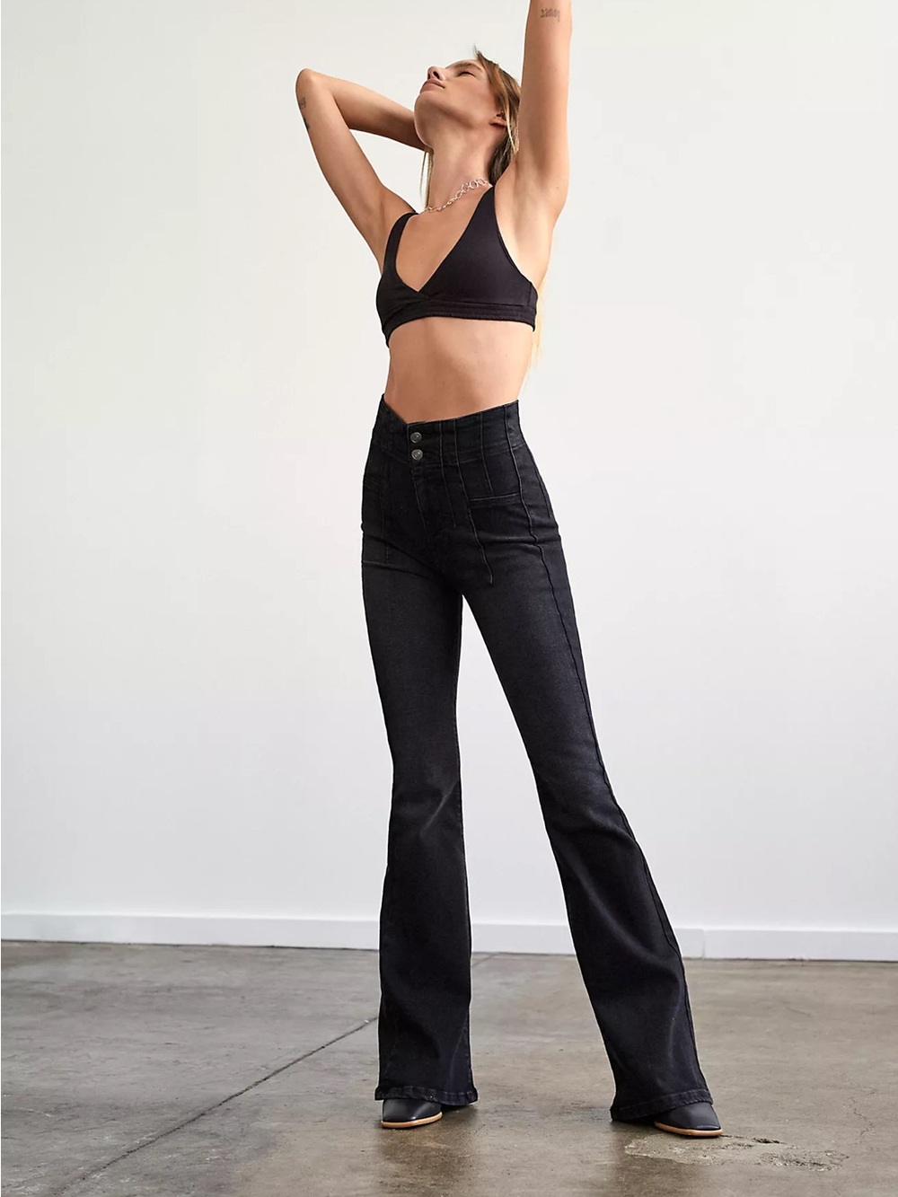 NWT Free People We The Free Jayde Flare Jeans Size 29 Onyx